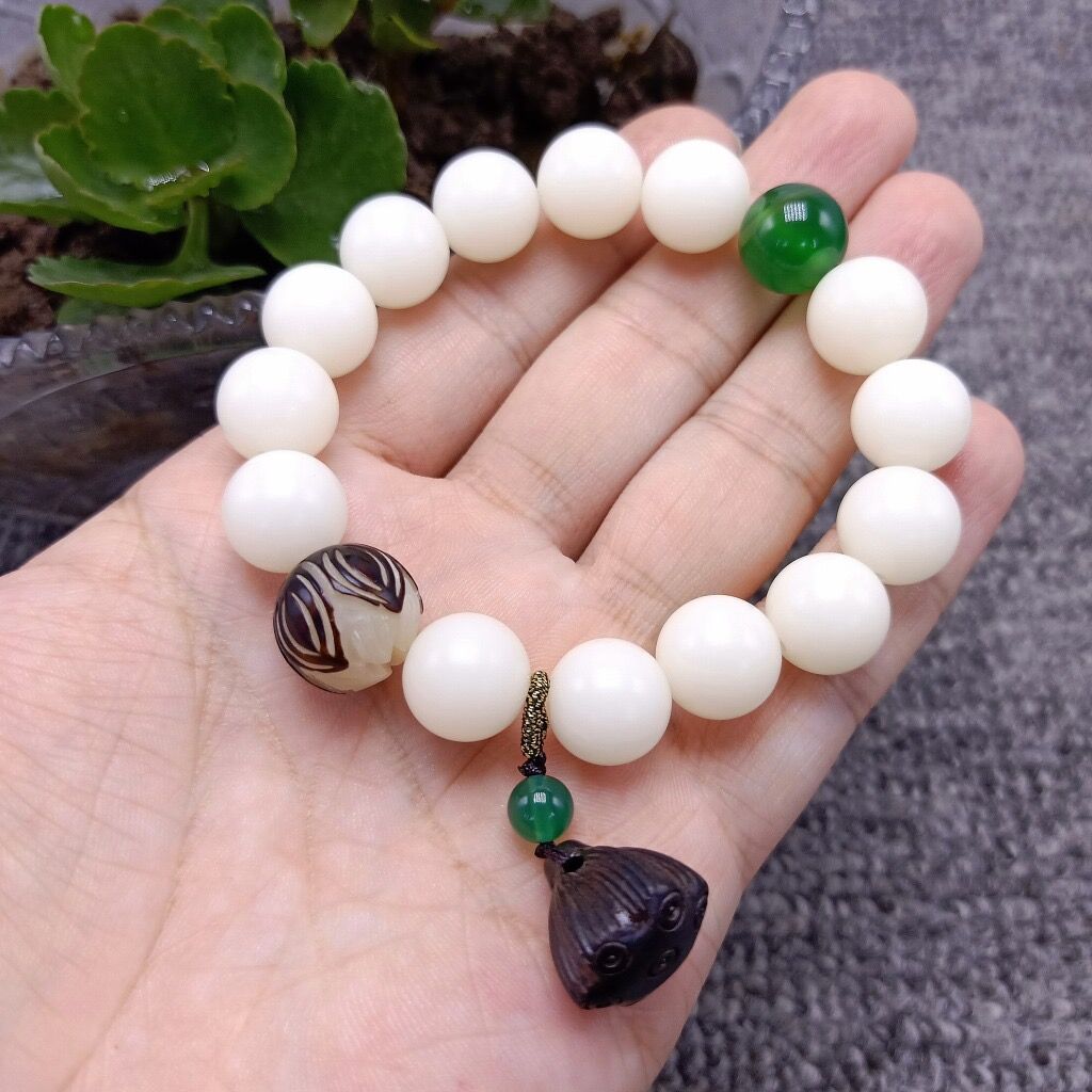 Original Design Natural White Bodhi Root Beads Bracelet Lotus 108 Lotus Mala Healing Prayer Bracelet for Women Jewelry Gift